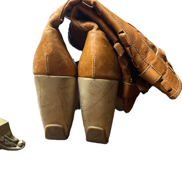 VINTAGE KENNETH COLE BROWN WOVEN LEATHER WOOD CLOG PLATFORM BOOTS US 8 - Picture 5 of 6